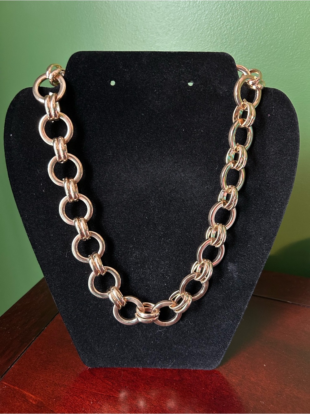 Gold Link Chain Necklace - Women’s Statement Jewelry